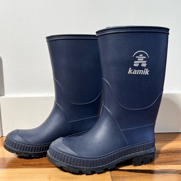 Kamik Other - Kamik. Size 12 (unisex). Navy blue “The Stomp” rain boot. Excellent condition.